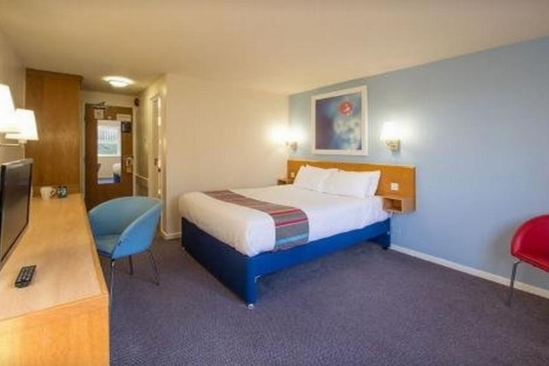 Travelodge Cambridge Newmarket Road Buitenkant foto